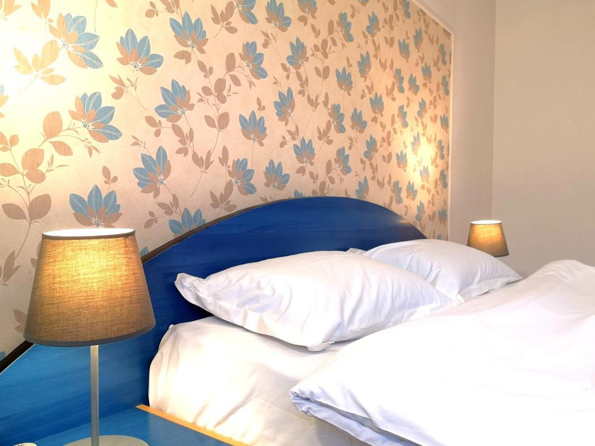 Comfy&Bright 2Bd Family-Friendly Apt Amazing View บูคาเรสต์ ภายนอก รูปภาพ