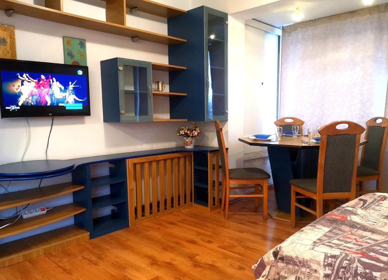 Comfy&Bright 2Bd Family-Friendly Apt Amazing View บูคาเรสต์ ภายนอก รูปภาพ